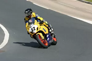 Images Dated 6th May 2022: Ian Mackman (Suzuki) 2009 Superbike TT