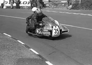 Ian McDonald & H Sanderson (Kawasaki) 1977 Sidecar TT