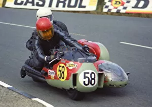 Ian McDonald & P Godfery (Weslake) 1974 750sc TT