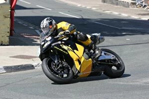 Images Dated 4th June 2008: Ian Pattinson at Parliament Square: 2008 Supersport TT