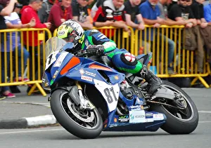 Images Dated 2nd June 2018: Ian Pattinson (Weardale Racing BMW) 2018 Superbike TT