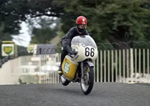 Ian Richards (Yamaha) 1968 Lightweight Manx Grand Prix