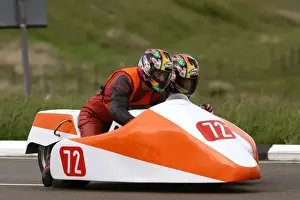 Ian Salter & Deborah Salter (Kawasaki) 2004 Sidecar TT