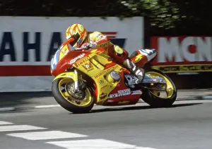Ian Simpson (V&M Honda) leaves Governors Bridge;1997 Junior TT