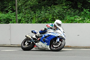 Images Dated 10th June 2016: Ivan Lintin (Kawasaki) 2016 Senior TT