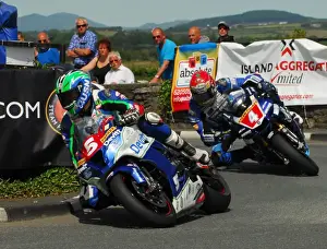 Ivan Lintin (Kawasaki) and Dan Kneen (Yamaha) 2016 Southern 100