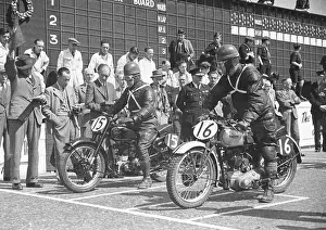 Velocette Prints: J Smith (Velocette) & Ron Carvill (Triumph) 1948 Lightweight Clubman TT