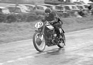 Images Dated 22nd December 2021: Jack Bailey (Norton) 1951 Senior Ulster Grand Prix