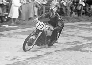 Images Dated 19th December 2021: Jack Brett (AJS) 1952 Senior Ulster Grand Prix