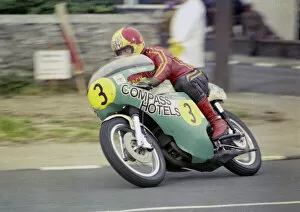 Images Dated 13th May 2021: Jack Higham (Shepherd Suzuki) 1976 Senior Manx Grand Prix