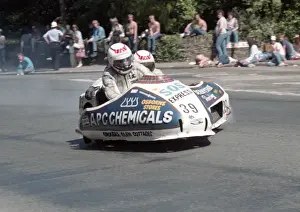 Jack Muldoon & Billy Costello (Yamaha) 1985 Sidecar TT