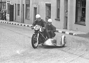 Images Dated 24th February 2022: Jack Rowlands & C Du Casse (Norton) 1956 Sidecar TT