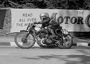 Images Dated 19th November 2015: Jack Wood (Norton) 1951 Senior Clubman TT