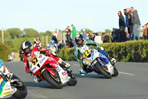 James Cowton (Honda) and Ivan Lintin (Kawasaki) 2015 Southern 100