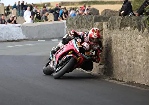 Images Dated 11th July 2018: James Cowton (Kawasaki) 2018 Southern 100