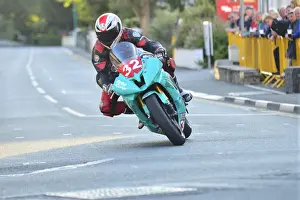 Jamie Edwards (Yamaha) 2014 Newcomers A Manx Grand Prix