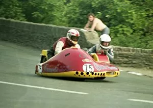 Images Dated 18th January 2018: Jed Tennant & Craig Reddington (Rumble Barton) 1982 Sidecar TT