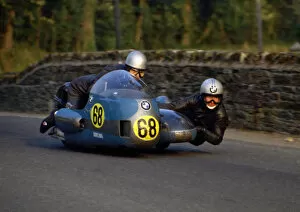Jeff Gawley Gallery: Jeff Gawley & Graham Allcock (BMW) 1971 750 Sidecar TT