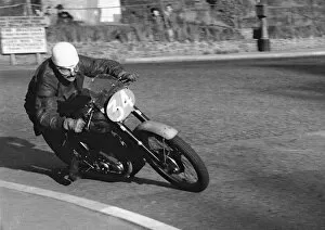 Images Dated 26th May 2020: Jim Baybutt (BSA) 1952 Junior Clubman TT