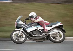 Images Dated 31st December 2021: Jim Hodson (Suzuki) 1985 Production 250 TT
