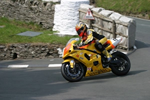 Images Dated 31st May 2003: Jim Hodson (Suzuki): 2003 Formula One TT