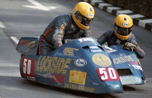 Images Dated 22nd May 2020: Jim Norbury & Norman Elcock (Lockyam) 1994 Sidecar TT