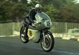 Images Dated 14th August 2016: Jimmy Guthrie (Norton) 1967 Senior Manx Grand Prix