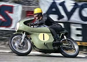 Joe Dunphy Gallery: Joe Dunphy (Beart Norton) 1966 Senior TT