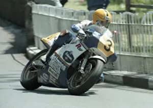 Images Dated 3rd November 2020: Joey Dunlop (Honda) 1985 Senior TT