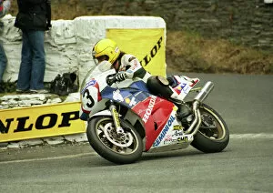 Joey Dunlop Gallery: Joey Dunlop (Honda) 1988 Formula One TT