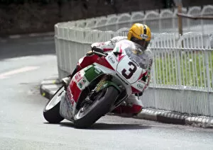 Images Dated 24th May 2021: Joey Dunlop (Honda) 1995 Senior TT