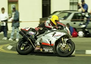 Images Dated 27th March 2013: Joey Dunlop (Honda) 1999 Formula One TT