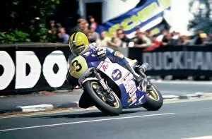Images Dated 1st July 2011: Joey Dunlop (Honda): Quarter Bridge, 1985 Senior TT