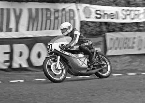 Images Dated 23rd July 2011: Joey Dunlop leaves Governors Bridge: 1976 TT
