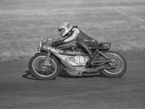 Images Dated 22nd July 2016: Joey Dunlop (Yamsel) 1976 Jurby Airfield