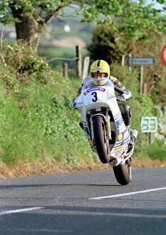 Images Dated 30th March 2013: Joey flies Rhencullen: 1990 Formula One TT