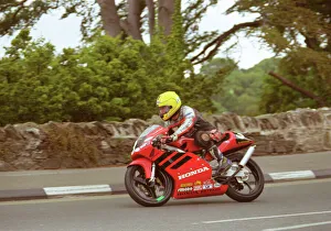Editor's Picks: Joeys last TT win: 2000 Ultra Lightweight TT