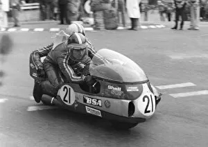 Images Dated 14th January 2022: John Barker & Chris Emmins (Reynoldson BSA) 1974 750 Sidecar TT
