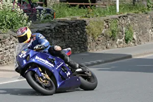 Images Dated 31st March 2022: John Barton (Suzuki) 2005 Superbike TT