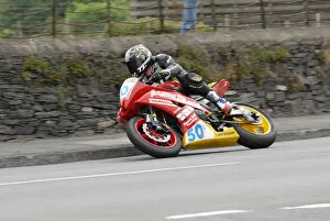 Images Dated 6th January 2021: John Barton (Yamaha) 2010 Supersport TT