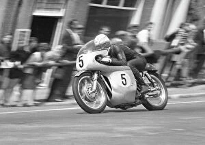 Images Dated 15th September 2013: John Blanchard (Seeley Mtachless) on Bray Hill; 1967 Senior TT