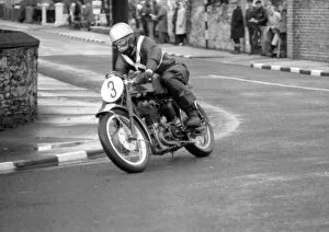 Images Dated 3rd October 2019: John Findlay (Velocette) 1965 Senior Manx Grand Prix