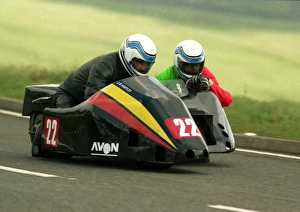 Images Dated 27th December 2017: John Hartell & Christian Hefti (Windle Yamaha) 1990 Sidecar TT