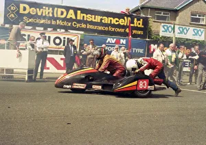 Images Dated 25th December 2021: John Hartell & Nick Roche (CWH Armstrong) 1987 Sidecar TT