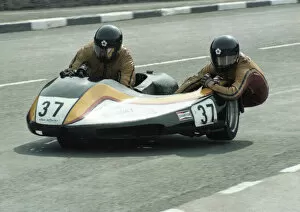 Images Dated 18th September 2020: John Hartell & Robert Hartell (Windle Yamaha) 1980 Sidecar TT