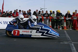 Colin Hardman Gallery: John Holden & Colin Hardman (Fanuc Yamaha) 2003 Sidecar TT