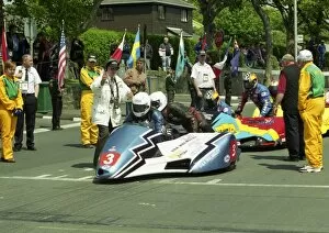 Images Dated 7th August 2016: John Holden & Craig Hallam (Yamaha) 2002 Sidecar TT