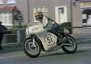 Images Dated 12th August 2021: John Knowles (Seeley) 1983 Senior Classic Manx Grand Prix