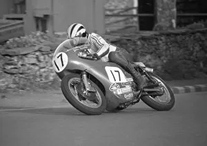 Images Dated 21st April 2020: John Knowles (Seeley) 1986 Classic Senior Manx Grand Prix