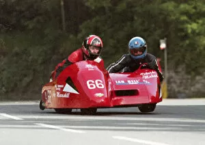 Dave Mahon Gallery: John Macaskill & Dave Mahon (Baker Yamaha) 1993 Sidecar TT
